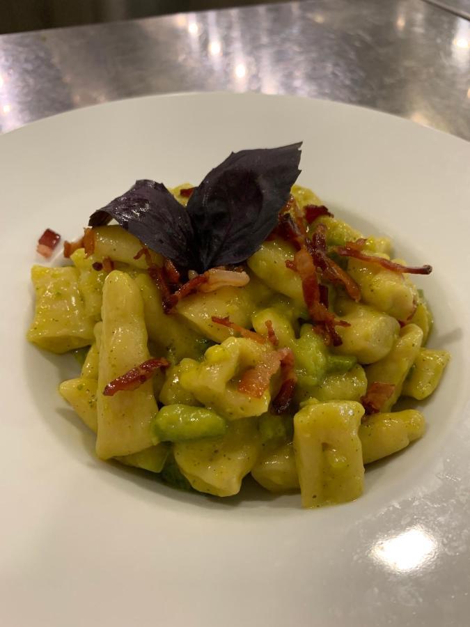 La Tenuta Di Trimalcione Pofi ภายนอก รูปภาพ