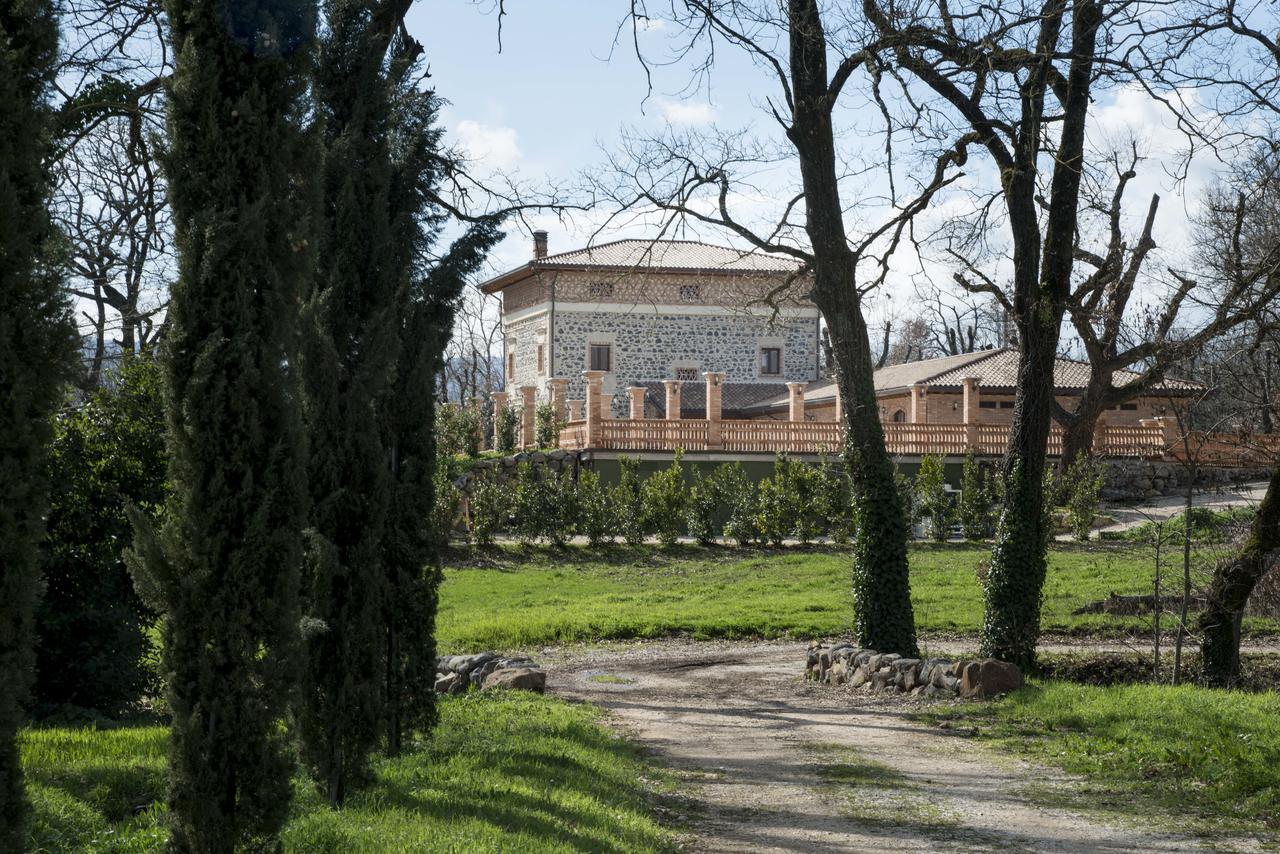 La Tenuta Di Trimalcione Pofi ภายนอก รูปภาพ