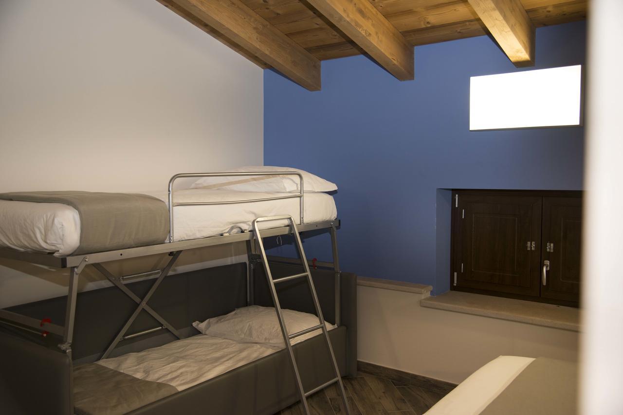 La Tenuta Di Trimalcione Pofi ภายนอก รูปภาพ